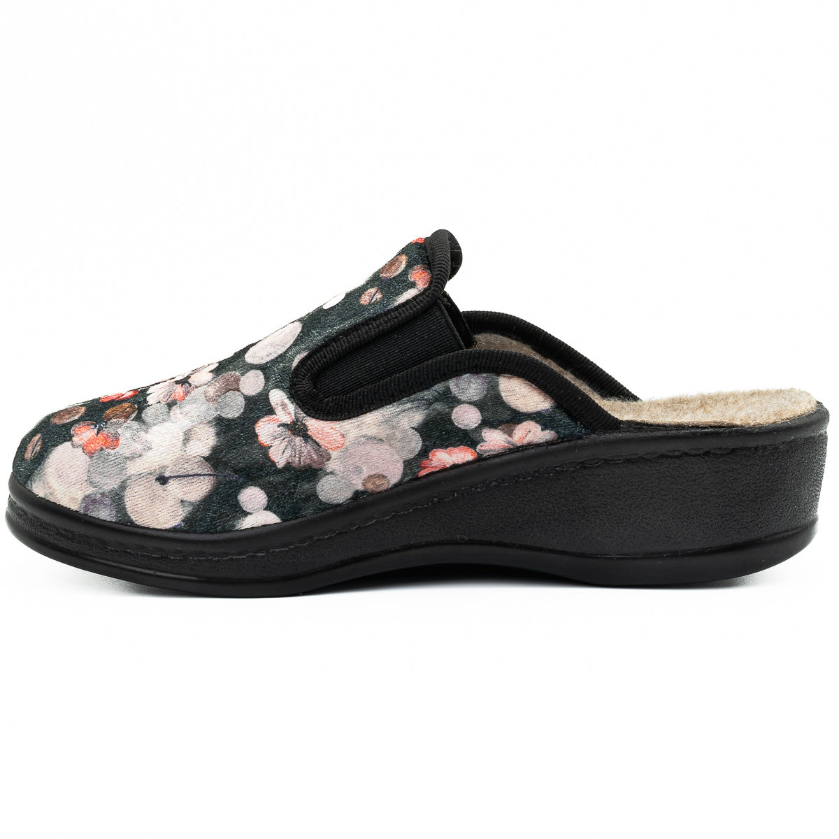 Papuci casa dama Sanital light D 188 negru cu flori 