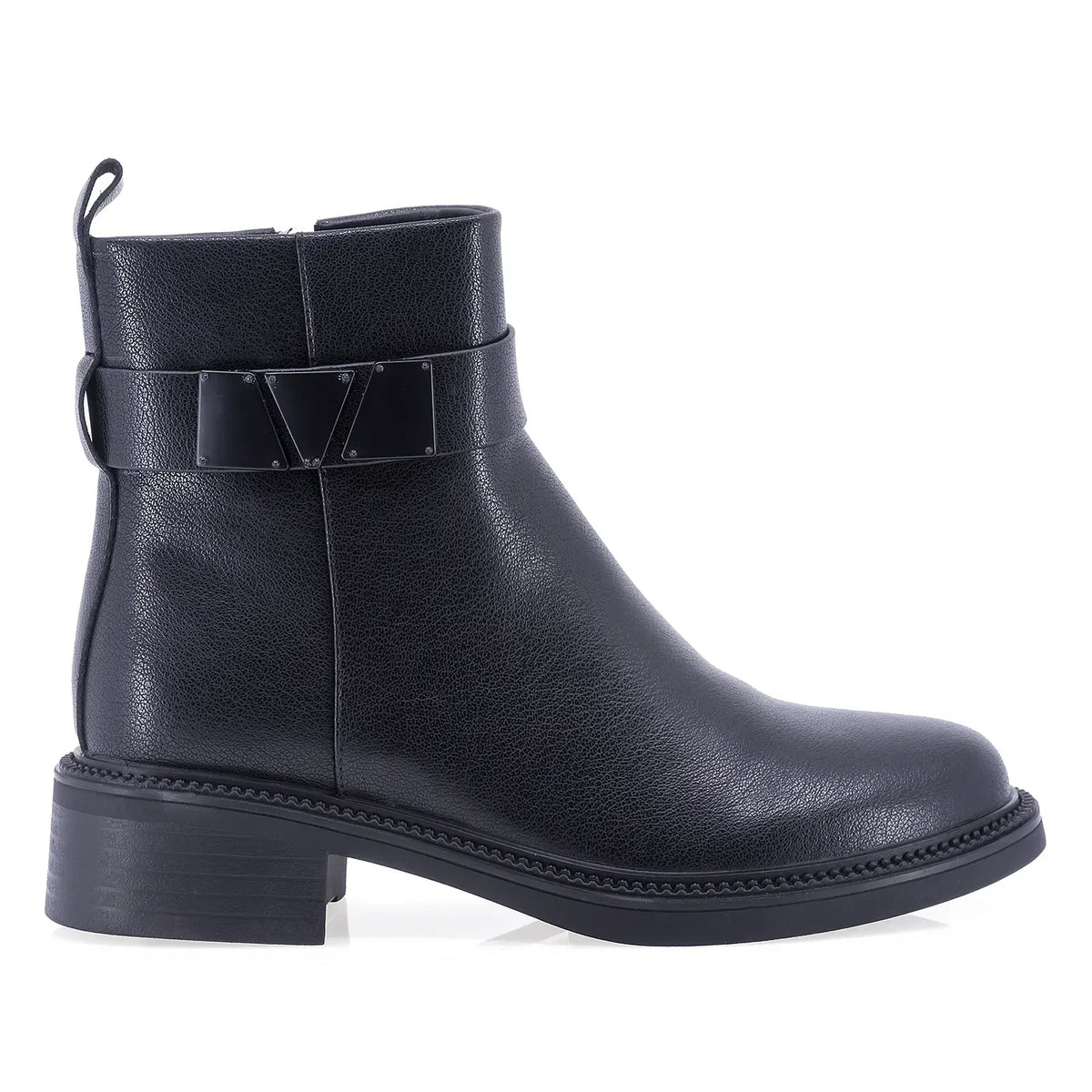 Ghete damă casual Sole 09 negre din piele naturală box, cu căptușeală pufoasă, fermoar lateral, vârf rotund și toc de 4 cm.