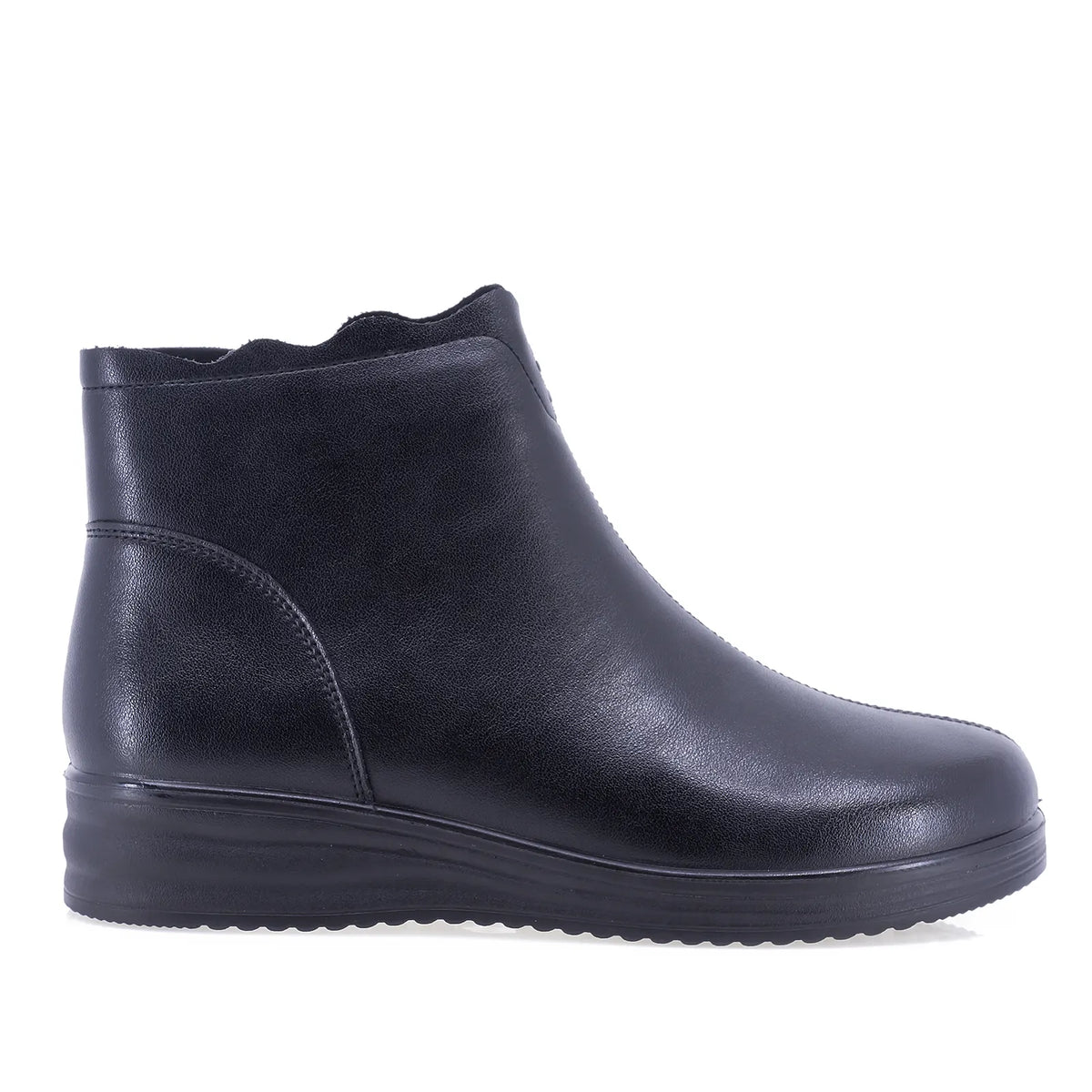 Ghete damă Anna Viotti D111-3E78978-72 negre din piele naturală box, cu căptușeală fină, fermoar lateral, vârf rotund și talpă ortopedică de 2,5 cm în față și 3,5 cm în spate.