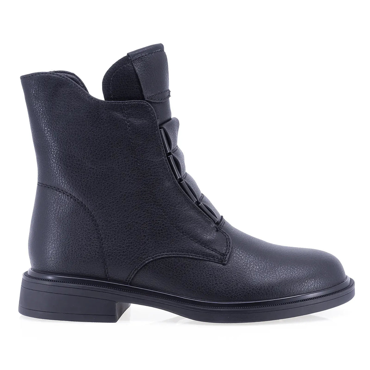 Ghete damă Sole 01 negre din piele naturală box, cu căptușeală pufoasă, fermoar lateral, vârf rotund și toc de 3 cm.