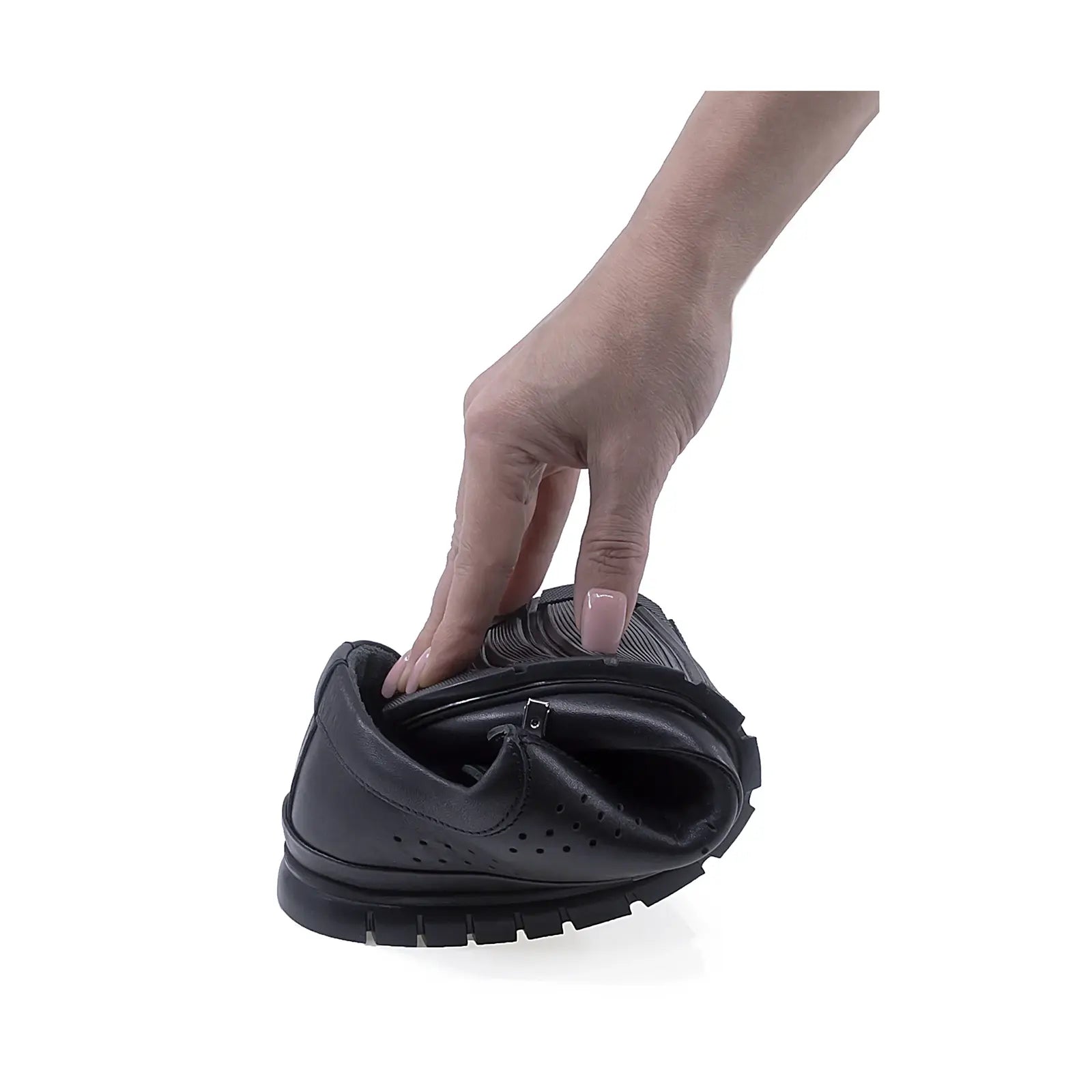 PANTOFI BARBATI CASUAL GORETTI DIN PIELE NATURALA B24-492 negri