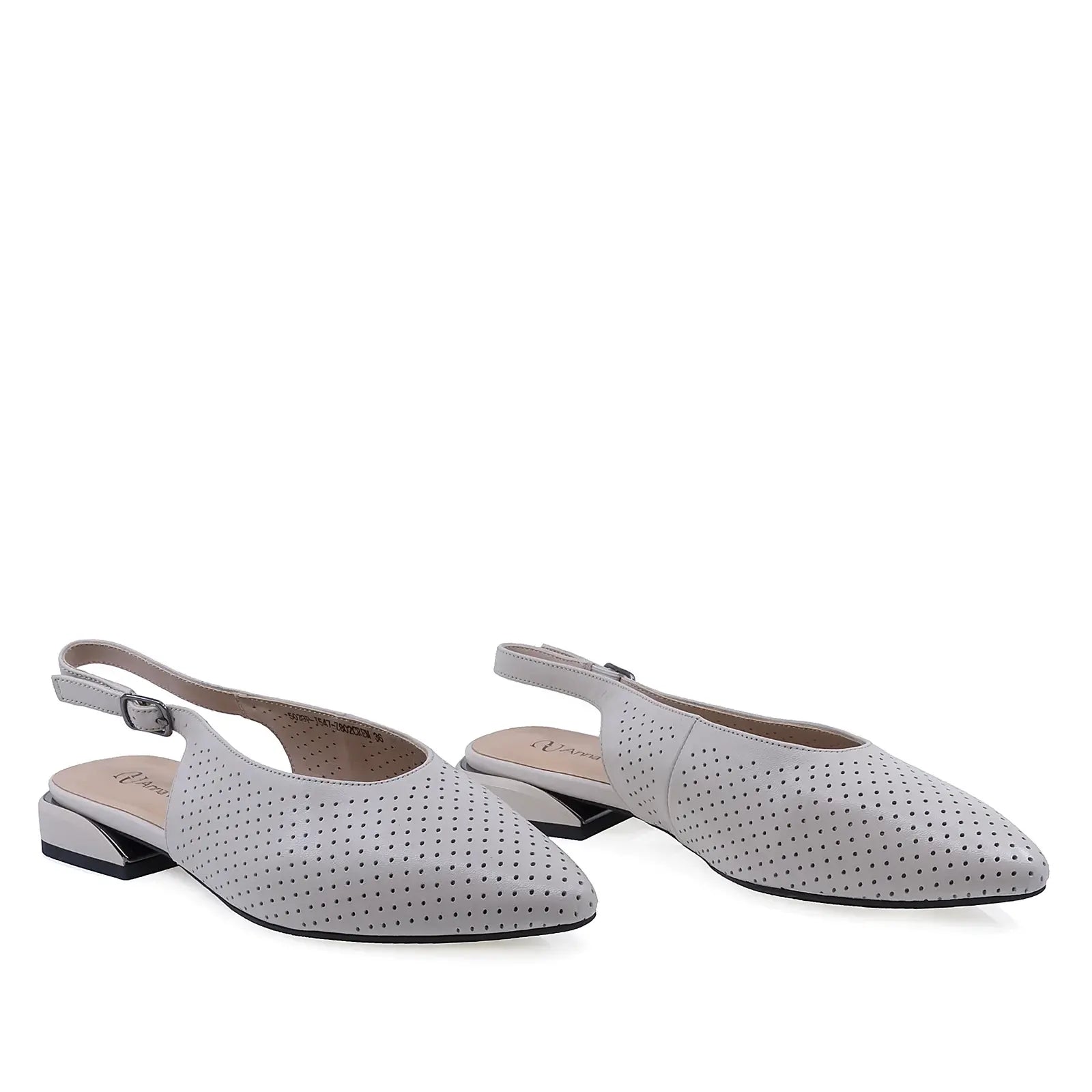 Balerini damă eleganți Anna Viotti D105-5029P-J547-Z802 crem, închiși în față, din piele naturală, design modern și feminin