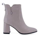 Botine dama elegante Anna Viotti D106-M572-Q478-3 bej din piele naturala box, cu varf rotund si toc gros de 8 cm.