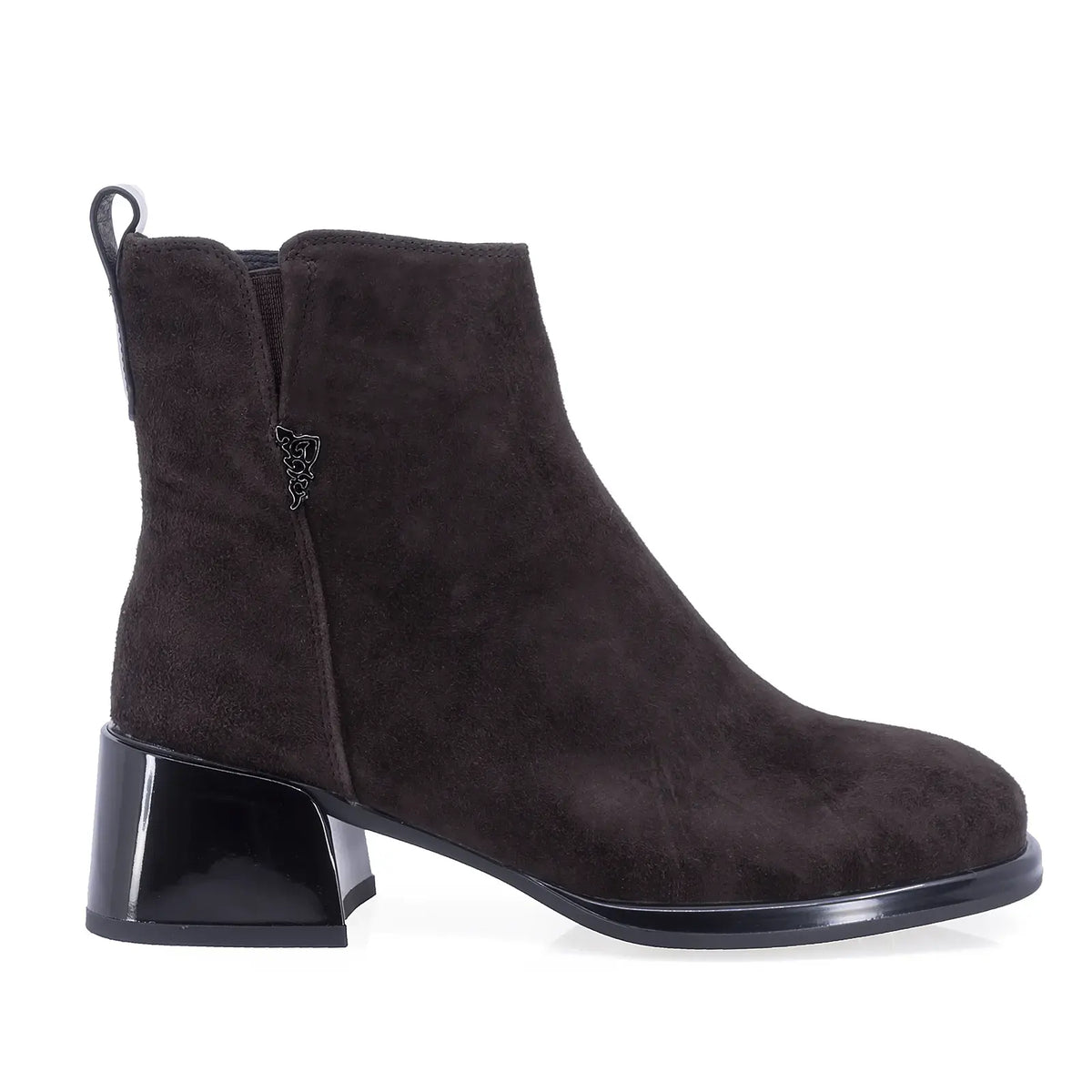 Botine dama elegante Anna Viotti D106-25102-F3102DK maro, din piele naturala intoarsa, cu varf rotund, captuseala pufoasa si toc gros.