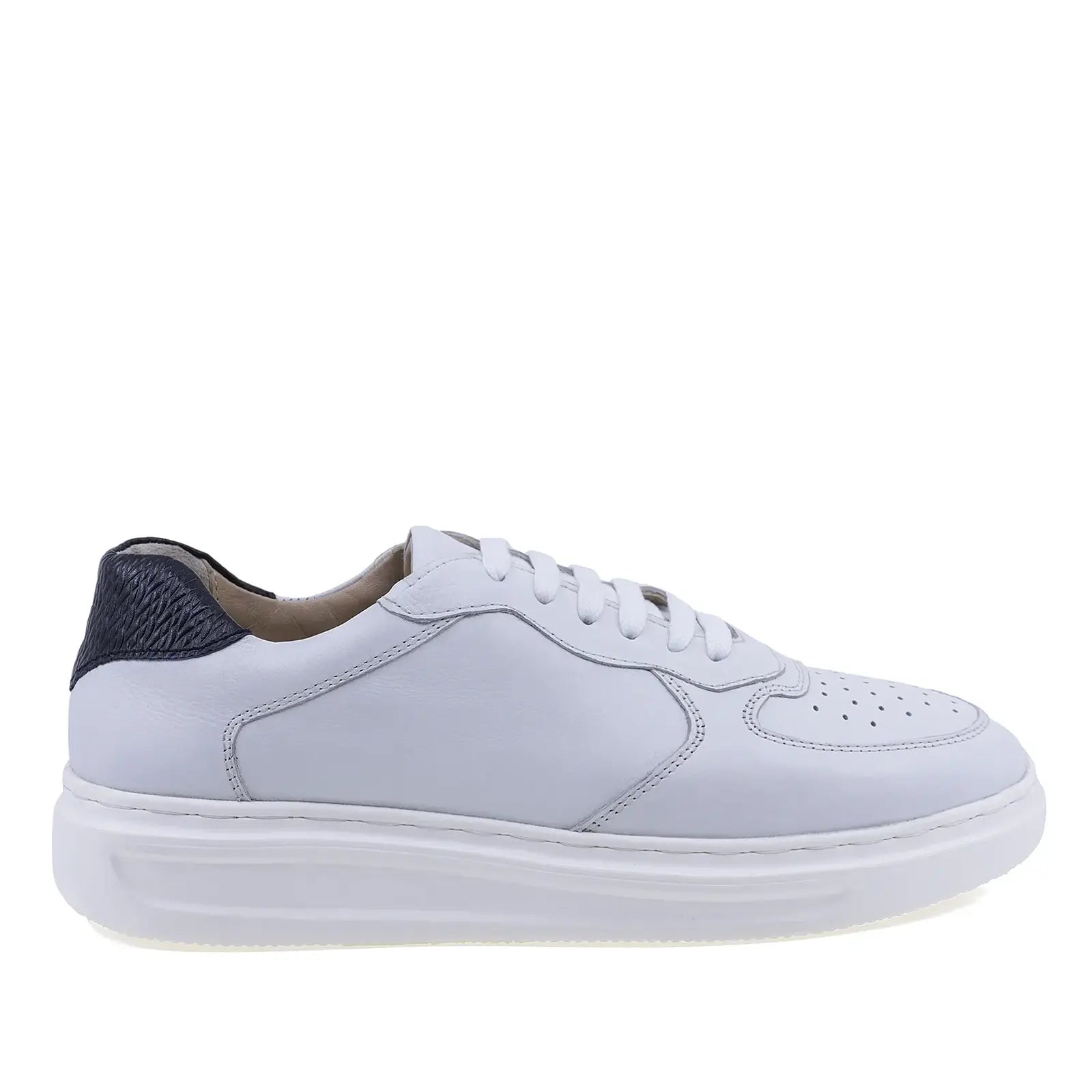 Pantofi barbati Goretti albi, vedere laterala dreapta model B200-90492