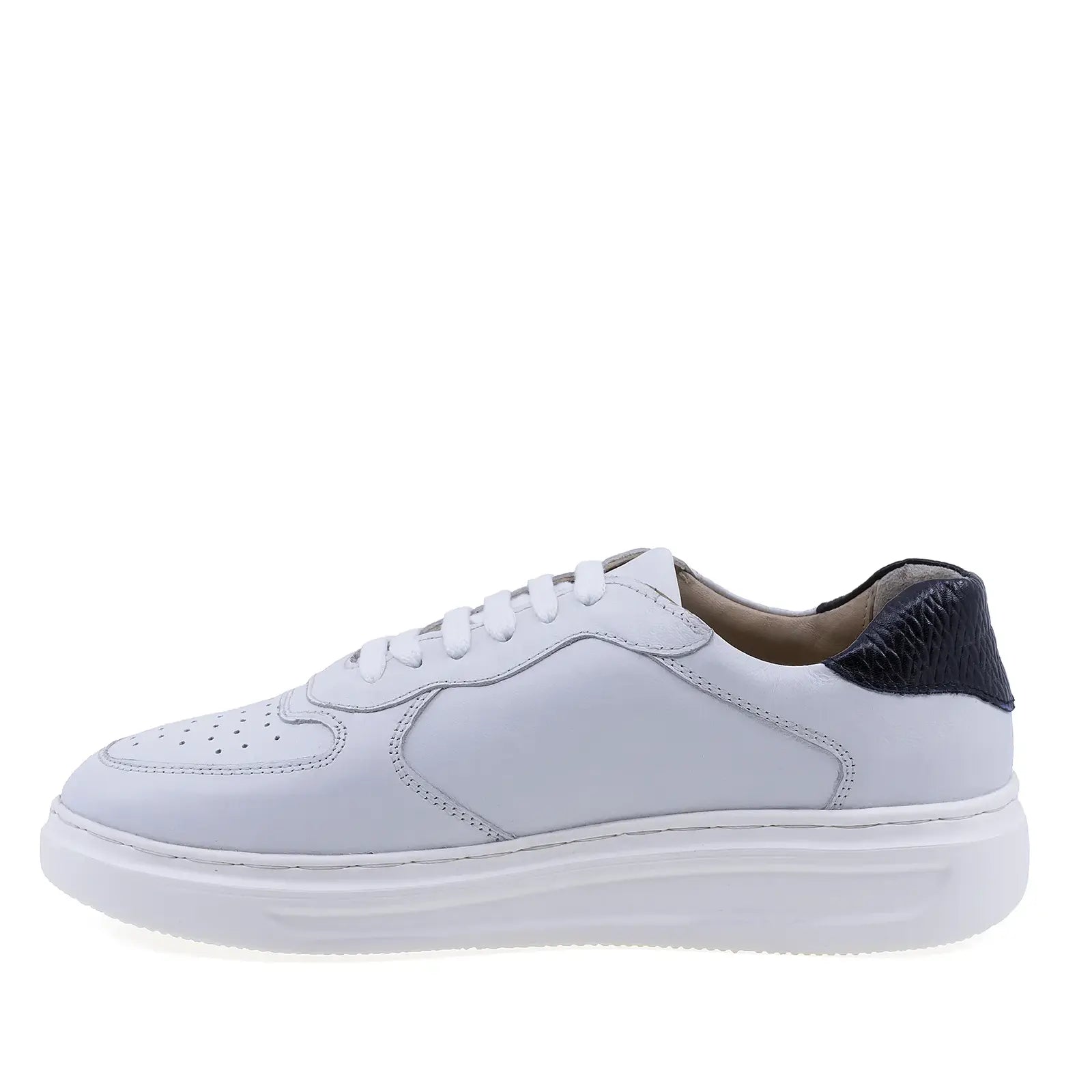 Model Goretti B200-90492 din piele naturala alba, profil stanga