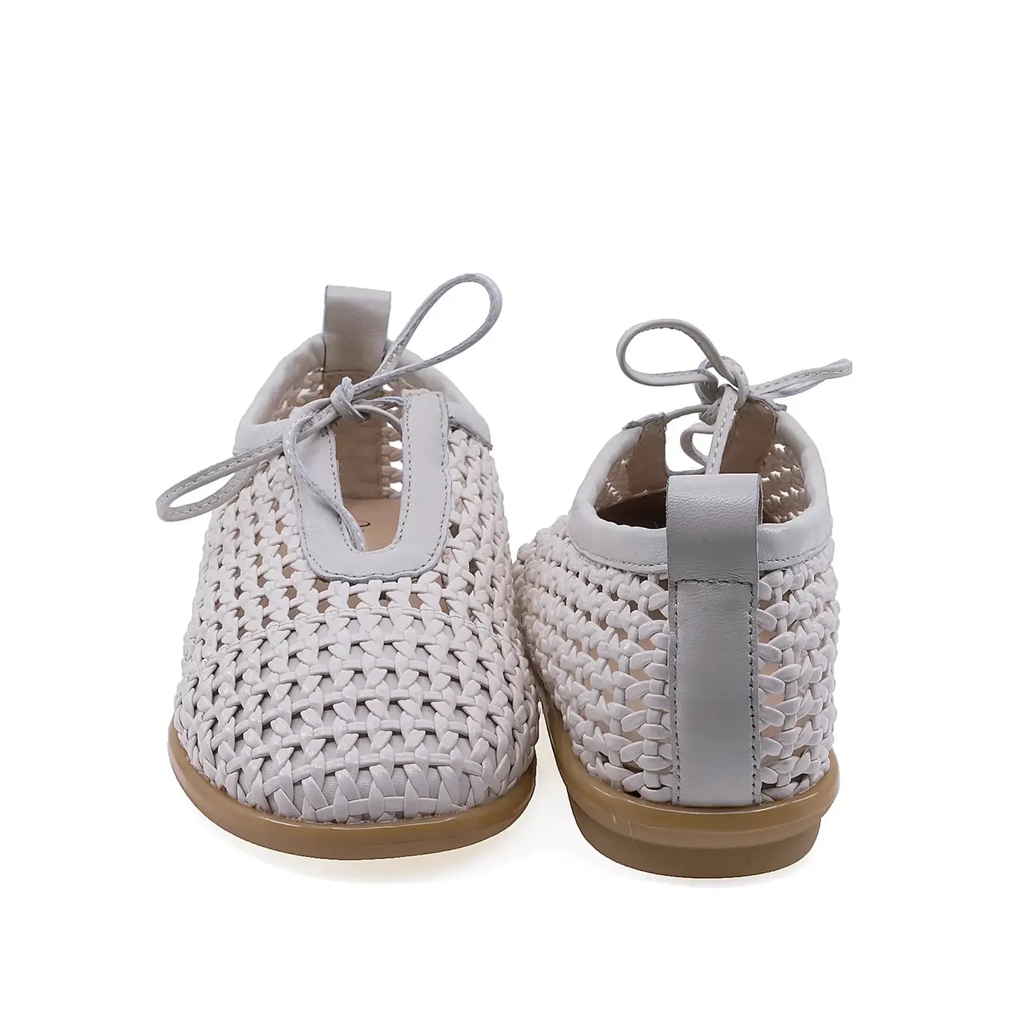 Pantofi damă Anna Viotti albi, vedere din spate, model casual confortabil