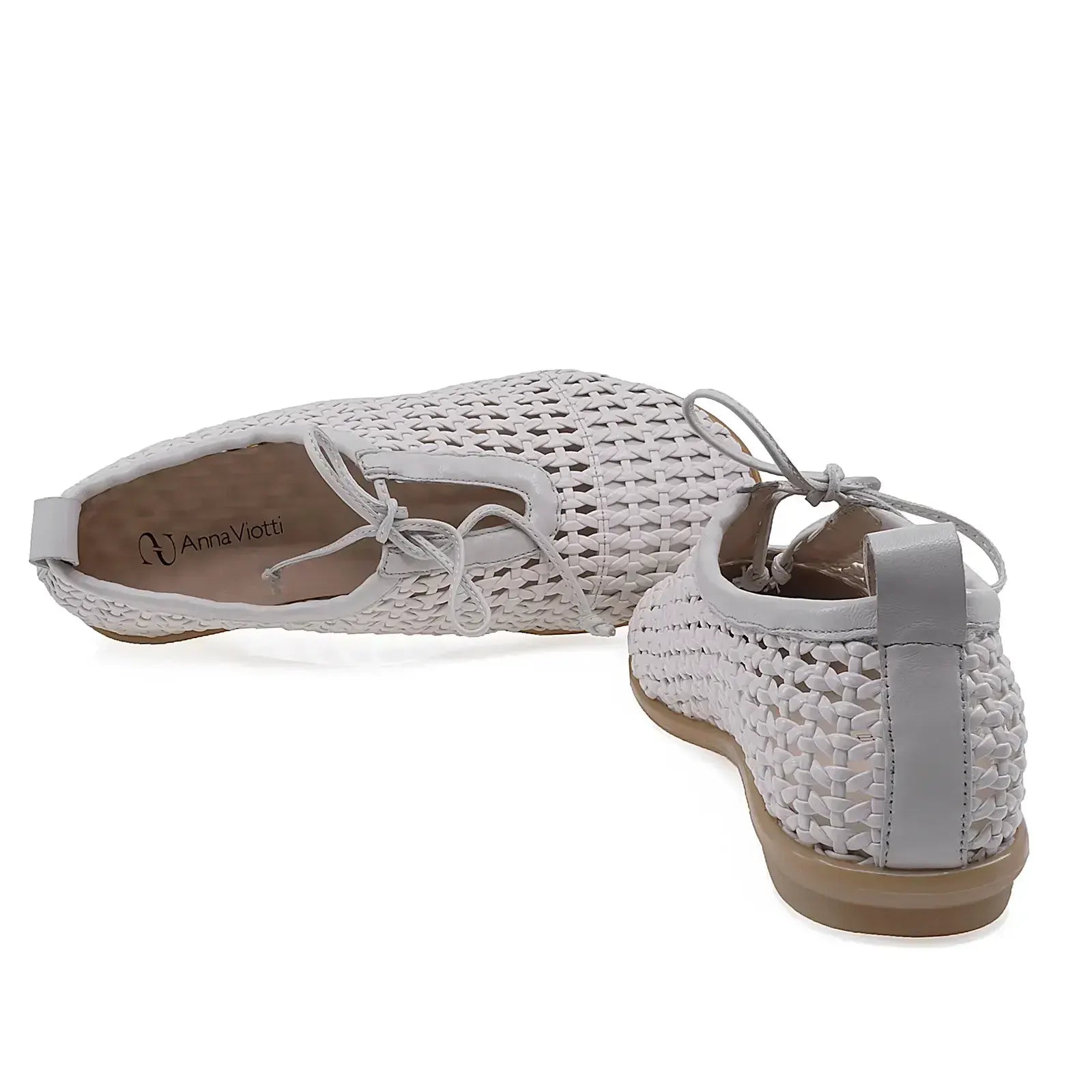 Detaliu branț pantofi damă Anna Viotti, interior confortabil din piele naturală