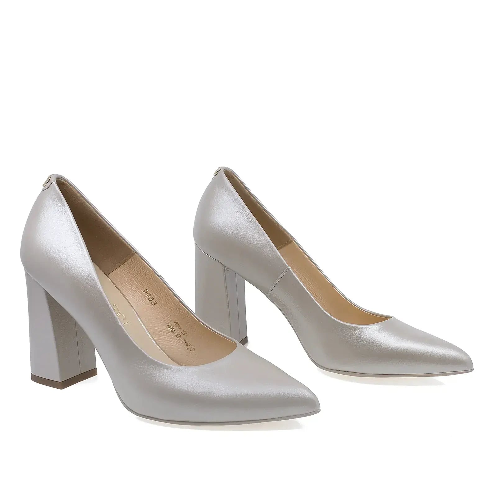 Pantofi damă eleganți bej Sala DSALA9933 vedere față design rafinat perfect pentru ținute elegante