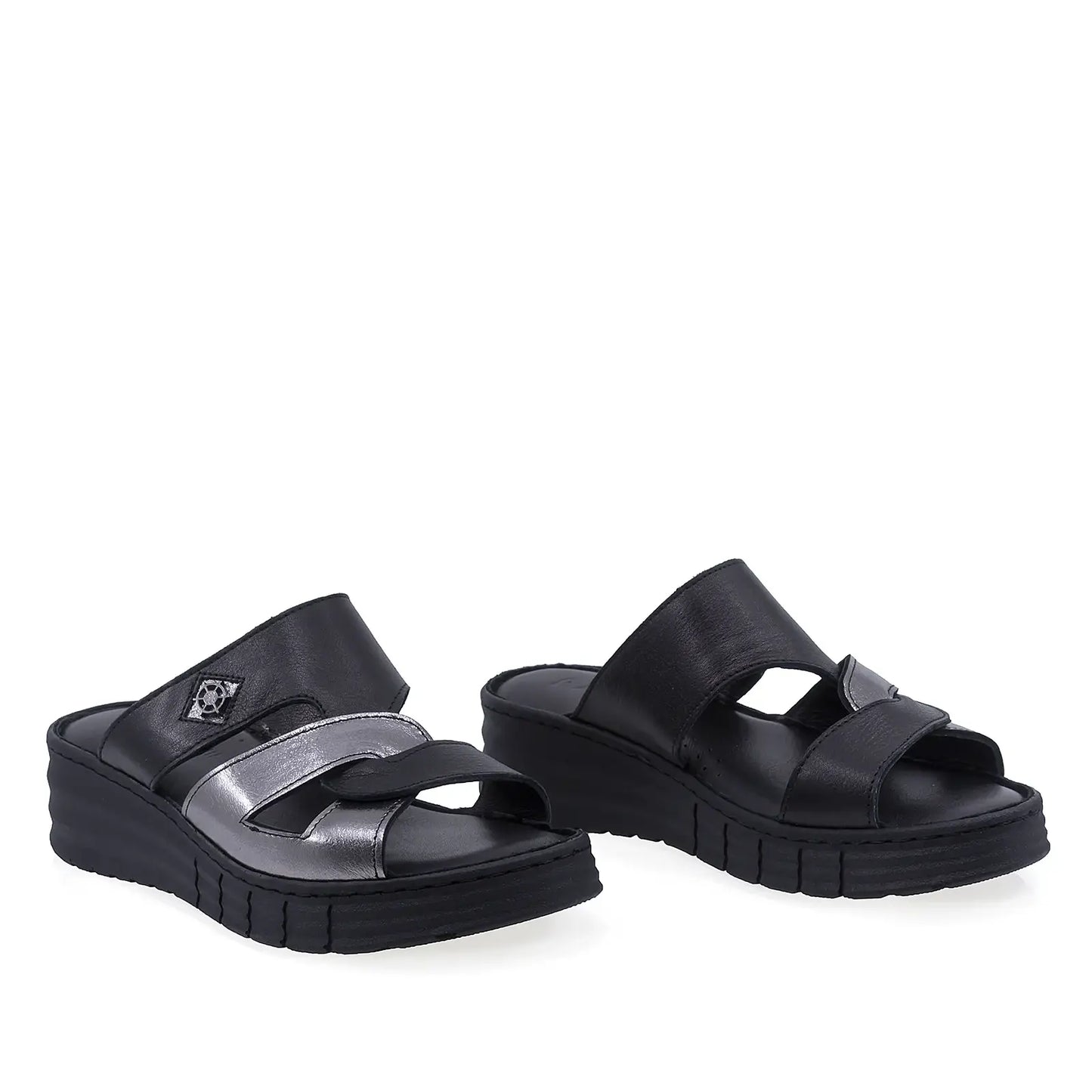 Papuci dama Anna Viotti D60-453 negri din piele naturala box, vedere din fata