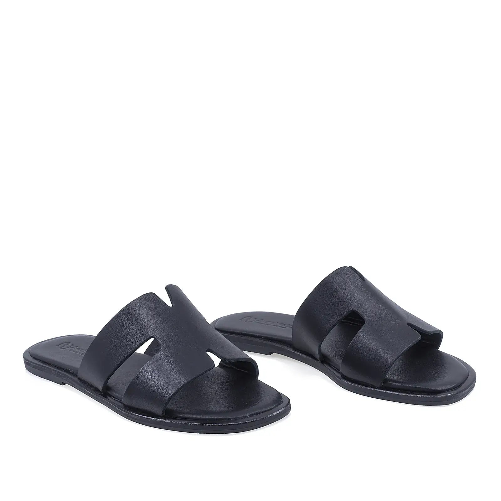 Papuci dama casual Anna Viotti D58-2317 din piele naturala negri vedere din fata design elegant