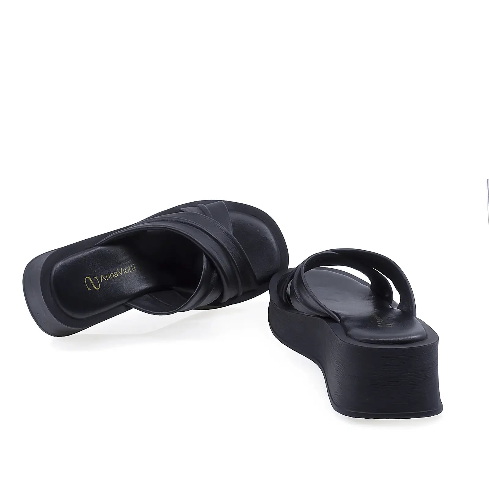 Papuci dama Anna Viotti D202-82406 cu interior din mesina naturala pentru confort si respirabilitate