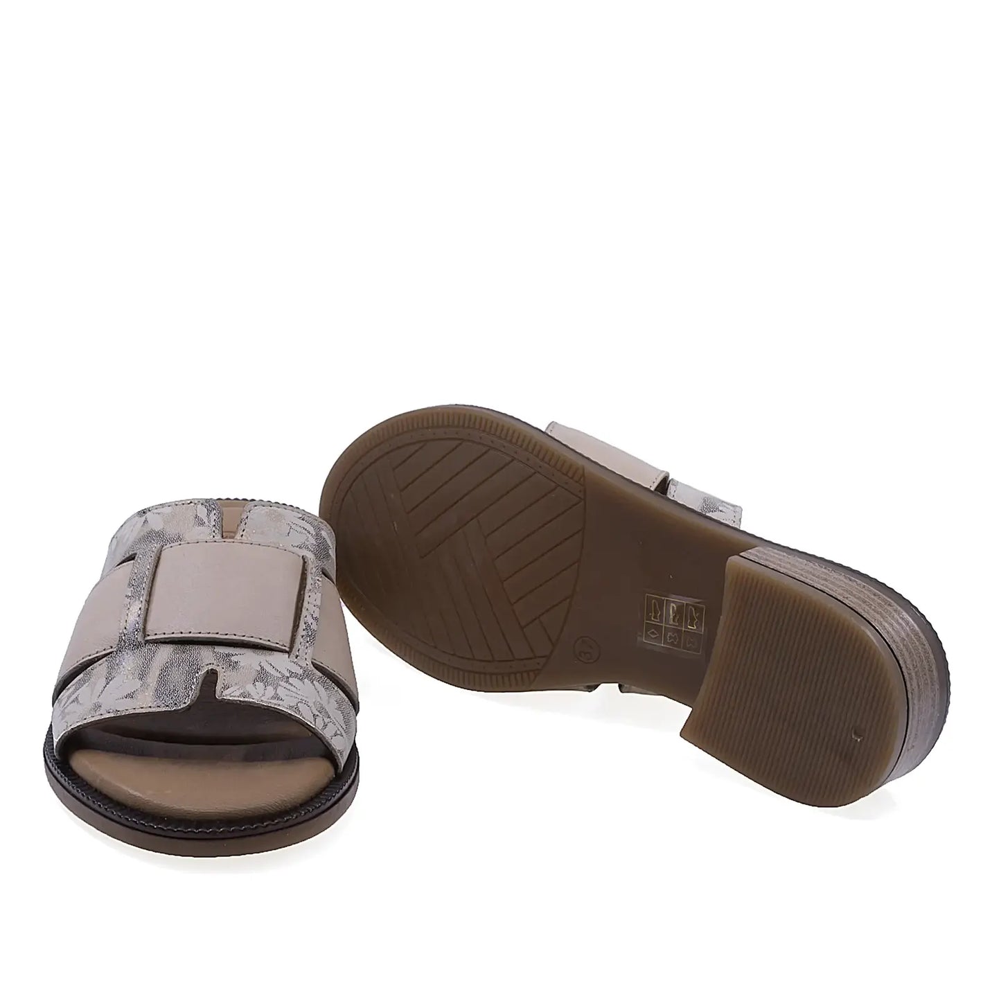 Papuci dama Anna Viotti D57-26306 cu talpa turnata si toc patrat de 3 cm pentru stabilitate si confort