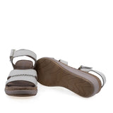 Talpă ortopedică cu platformă a sandalelor Anna Viotti D200-68411 crem, pentru stabilitate și confort
